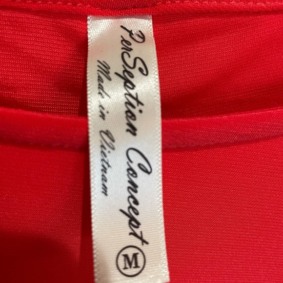 Blouse - Picture 2 of 4